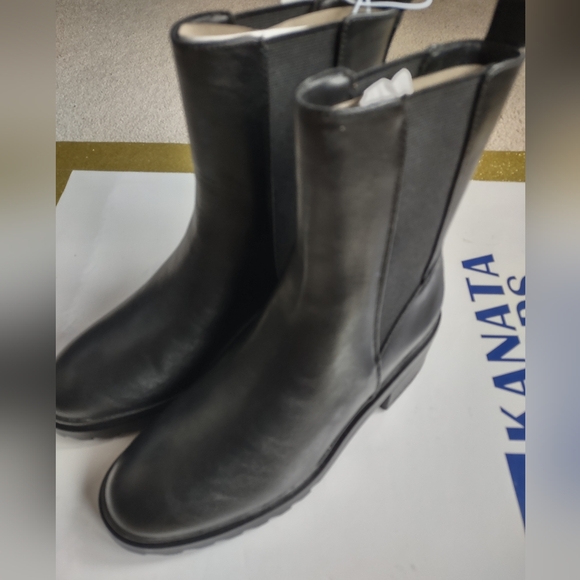 Amazon essentials women's shoes size 8.5us - Picture 3 of 7